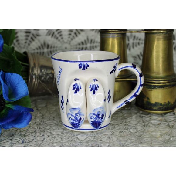 Deco Holland Delft Blue 3D Wooden Clog Mug - Picture 1 of 6